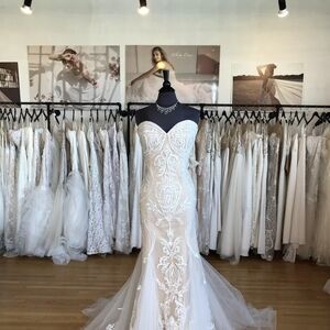 Elegant Wedding Dress Size 18